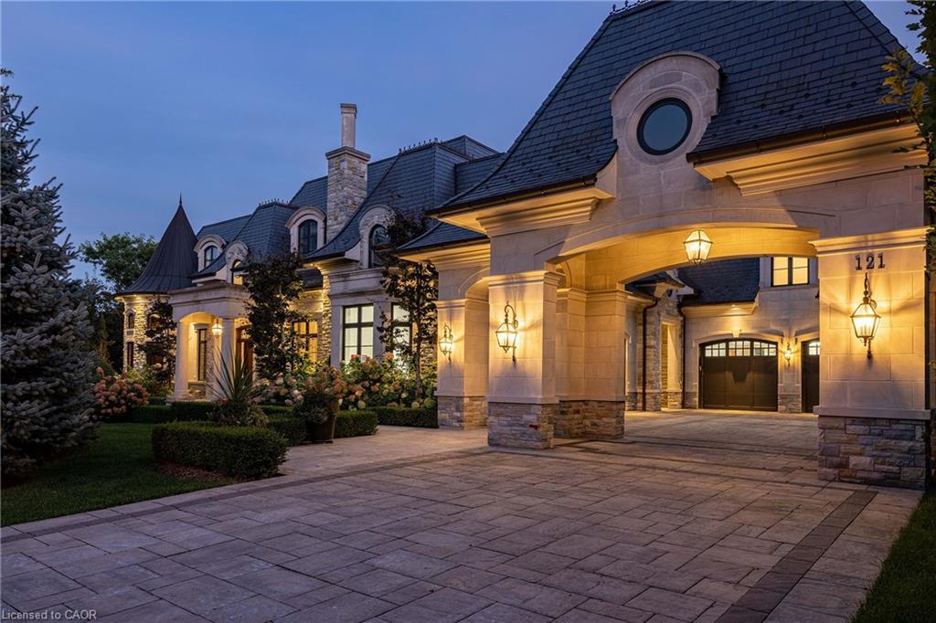 121 Rebecca Court, Maple, ON - Outdoor