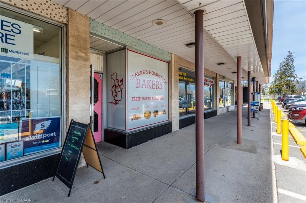 2049 Mount Forest Drive, Burlington, ON