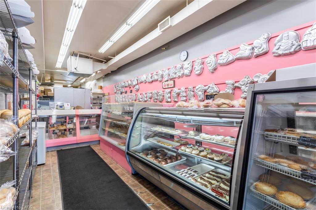 2049 Mount Forest Drive, Burlington, ON