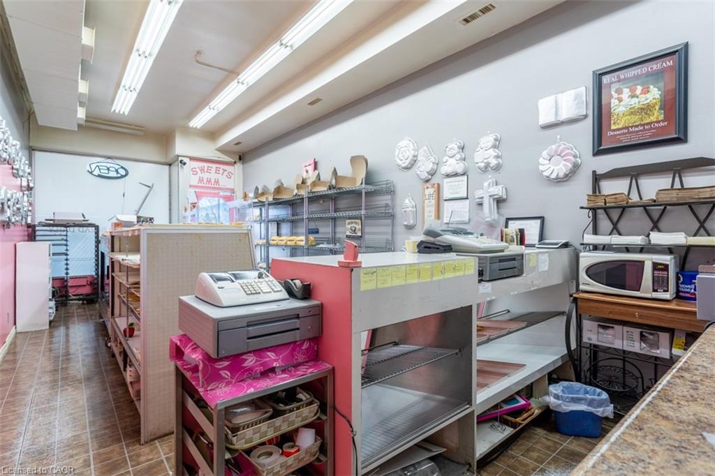 2049 Mount Forest Drive, Burlington, ON