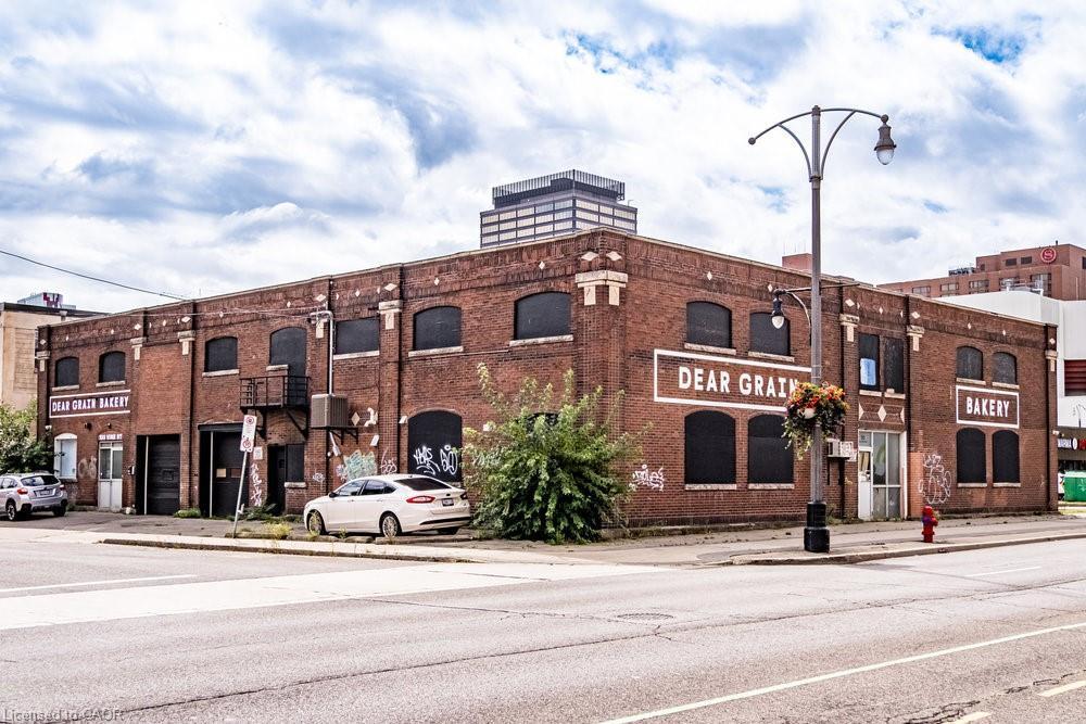 90 Bay Street N, Hamilton, ON