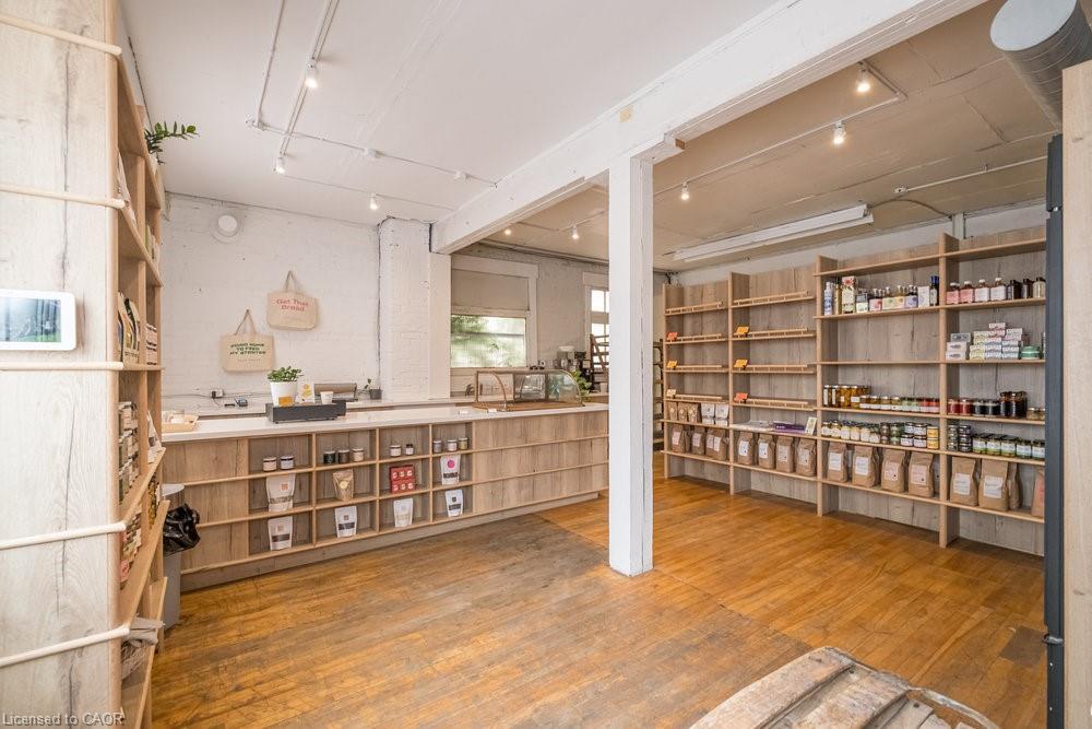 90 Bay Street N, Hamilton, ON