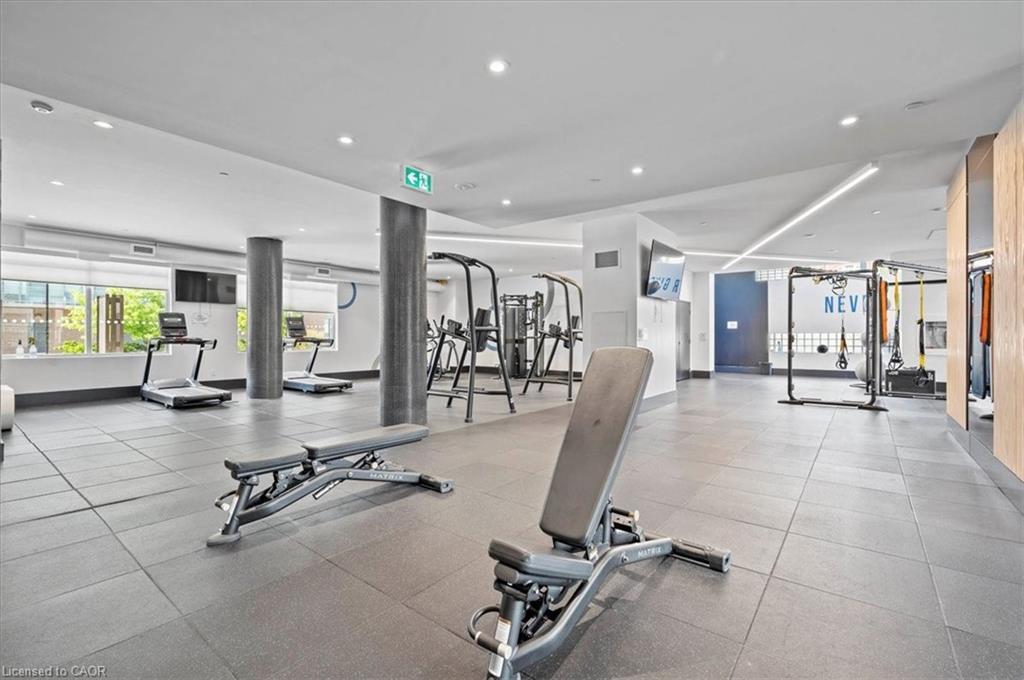 505-55 Duke Street W, Kitchener, ON - Indoor Photo Showing Gym Room