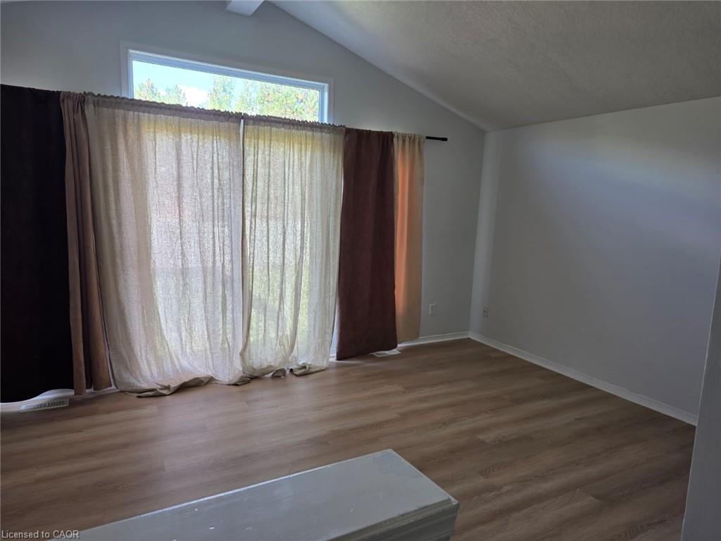 271 Activa Avenue, Kitchener, ON - Indoor Photo Showing Other Room