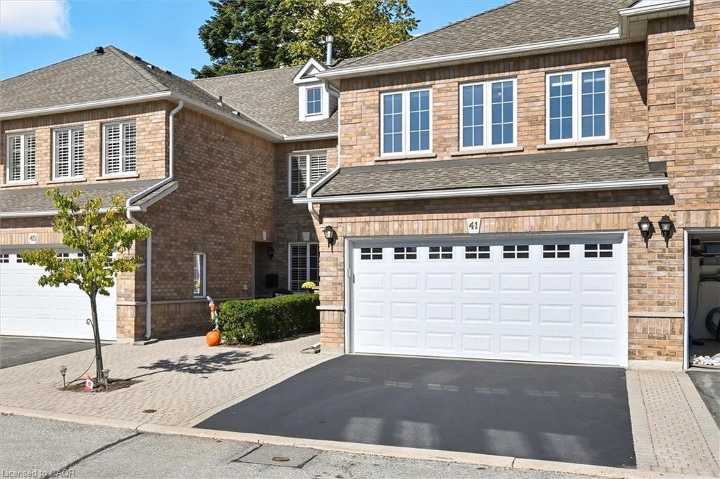 41-3045 New Street, Burlington, ON - Outdoor