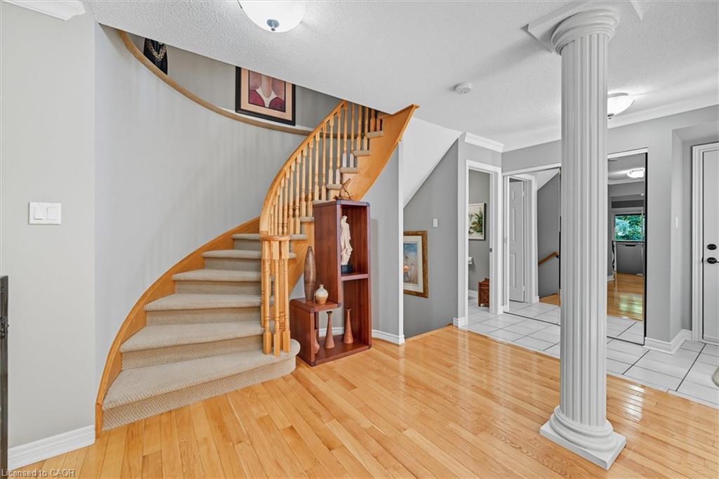 41-3045 New Street, Burlington, ON - Indoor Photo Showing Other Room