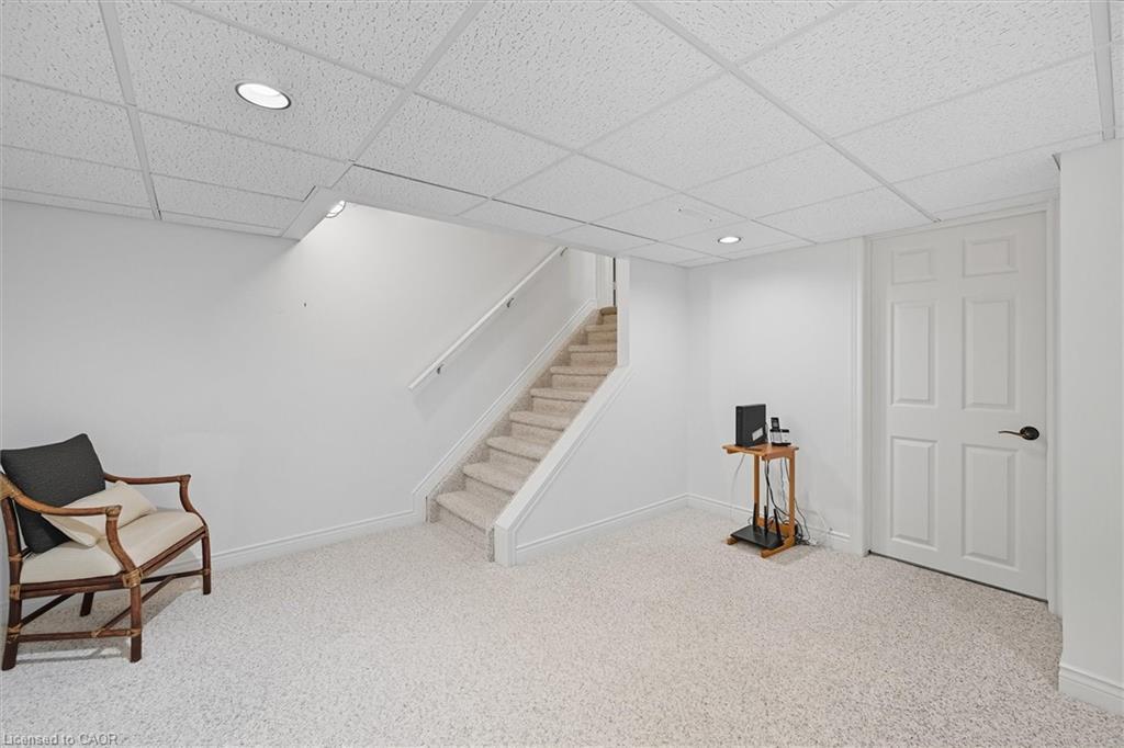 41-3045 New Street, Burlington, ON - Indoor