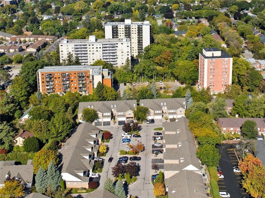 41-3045 New Street, Burlington, ON - Outdoor With View