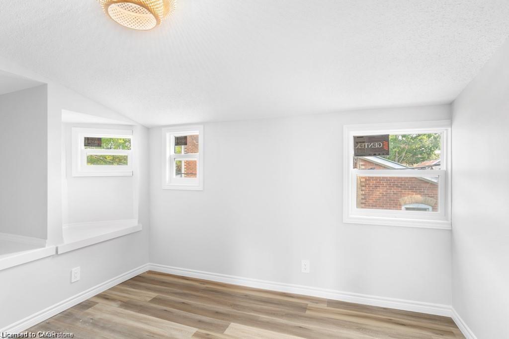 89 Talbot Street S, Simcoe, ON - Indoor Photo Showing Other Room