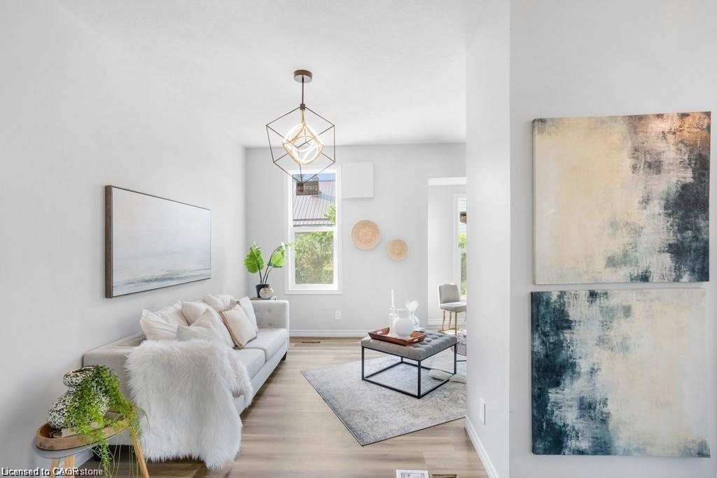 89 Talbot Street S, Simcoe, ON - Indoor