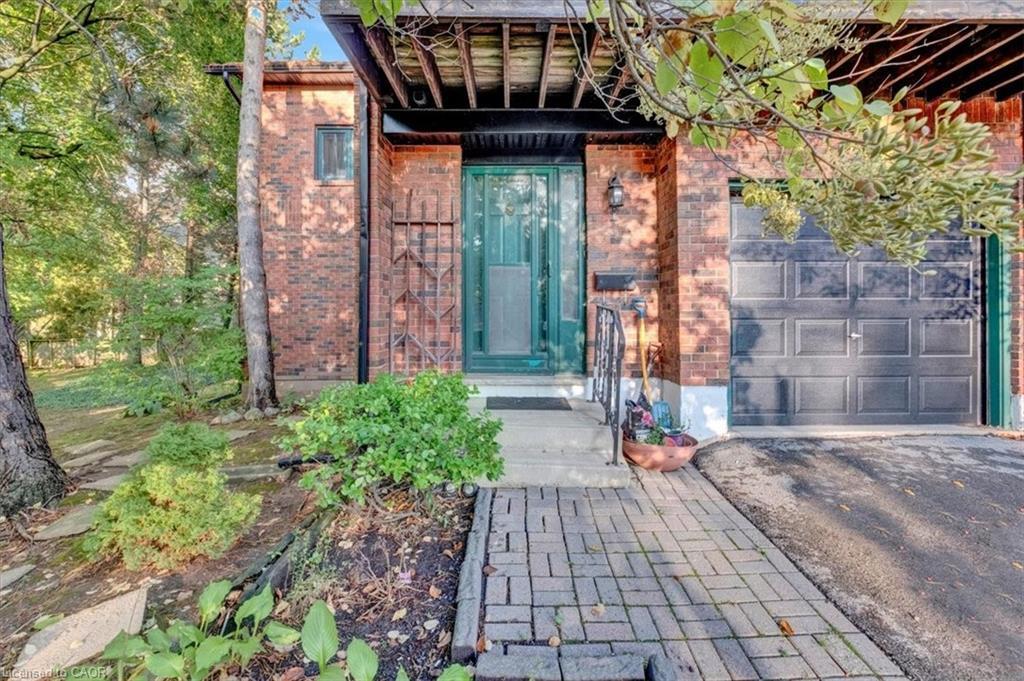 1-1983 Main Street W, Hamilton, ON - Outdoor