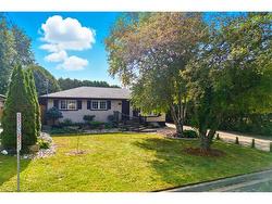 31 Varadi Avenue Brantford, ON N3R 3N2