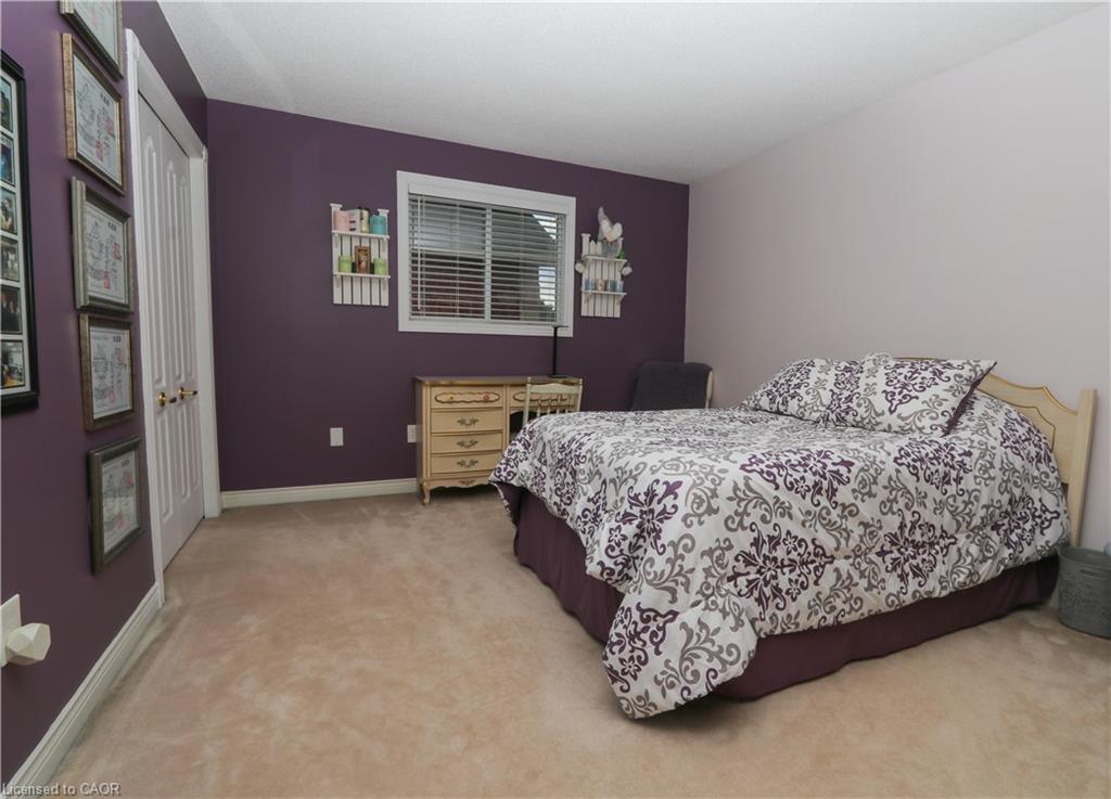 119 Hume Drive, Cambridge, ON - Indoor Photo Showing Bedroom