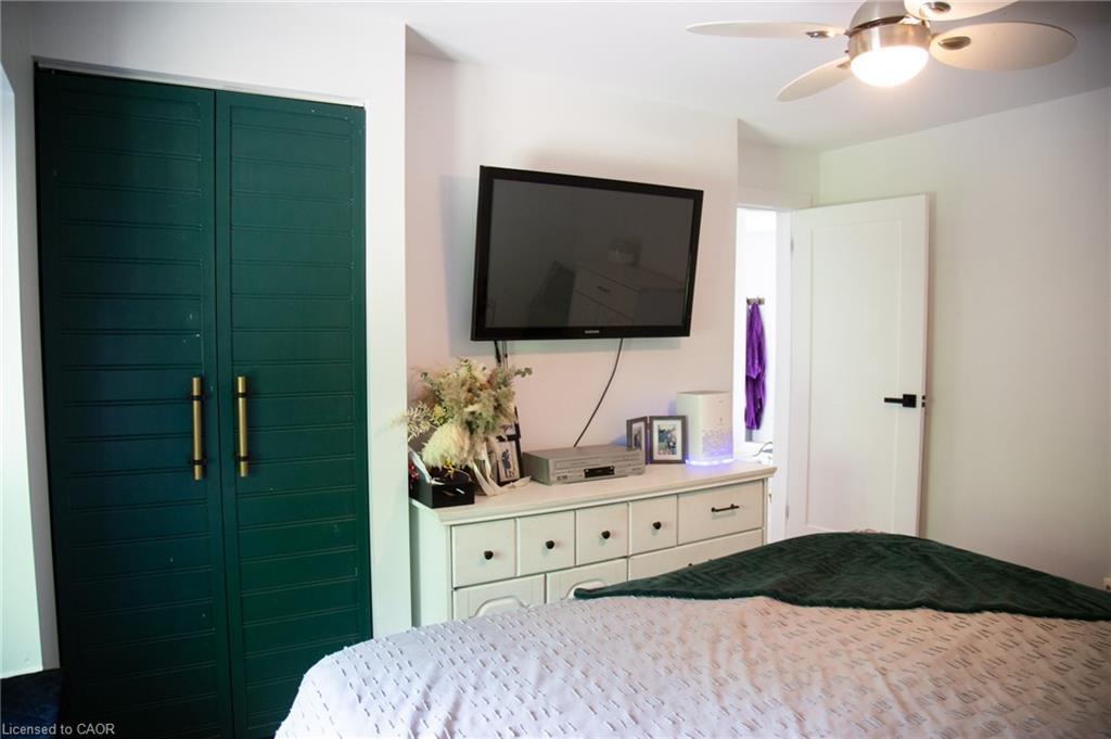 948 Mcdowell Road E, Simcoe, ON - Indoor Photo Showing Bedroom