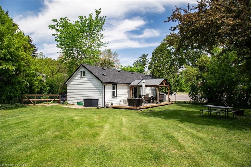 948 Mcdowell Road E, Simcoe, ON - Outdoor With Deck Patio Veranda