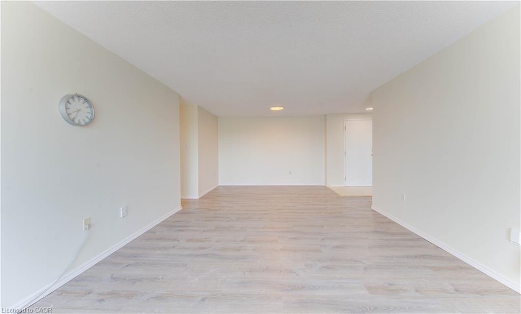 512-55 Blue Springs Drive, Waterloo, ON - Indoor Photo Showing Other Room