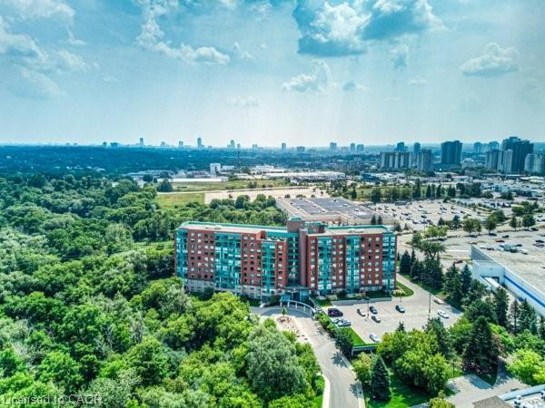 512-55 Blue Springs Drive, Waterloo, ON - Outdoor With View