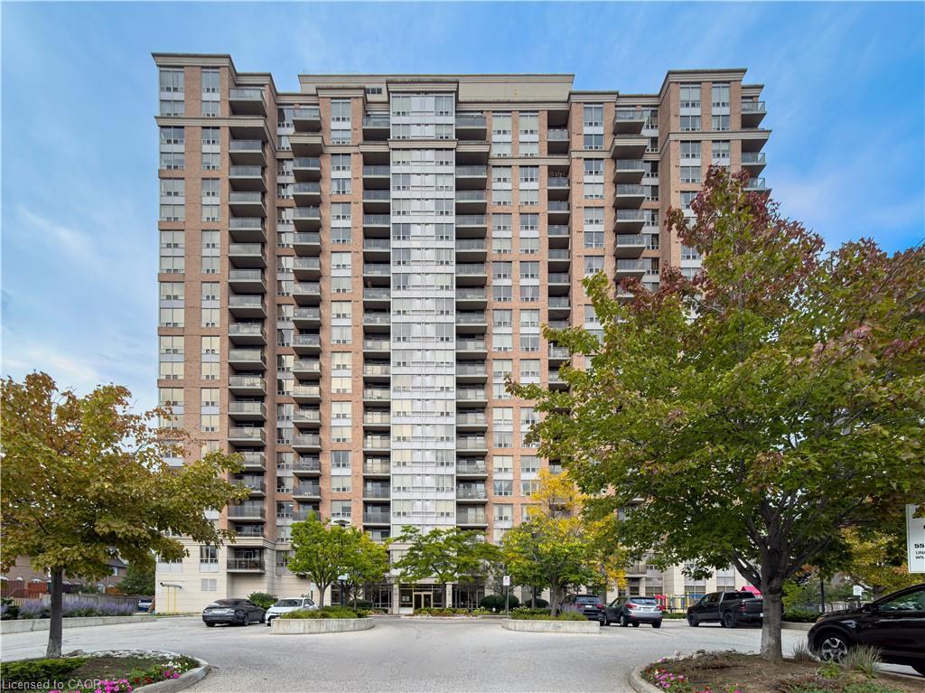 1413-55 Strathaven Road, Mississauga, ON - Outdoor With Facade