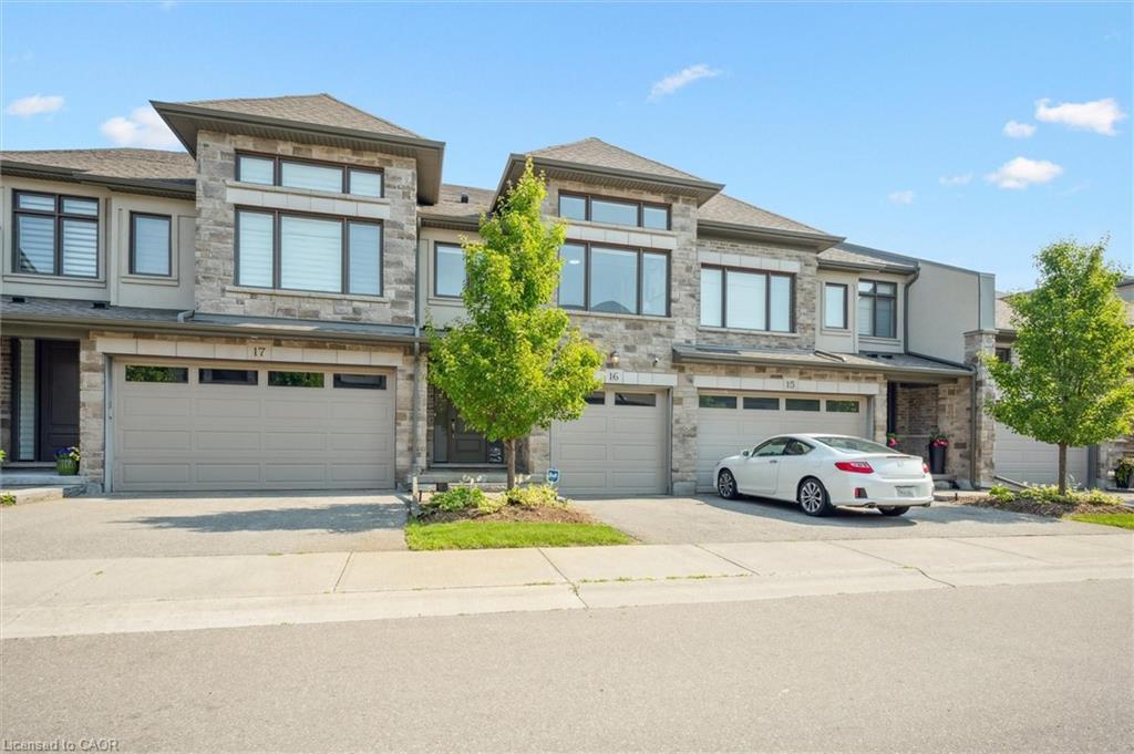 16-271 Grey Silo Road, Waterloo, ON - Outdoor With Facade