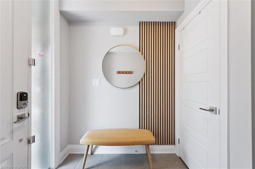 16-271 Grey Silo Road, Waterloo, ON - Indoor Photo Showing Other Room