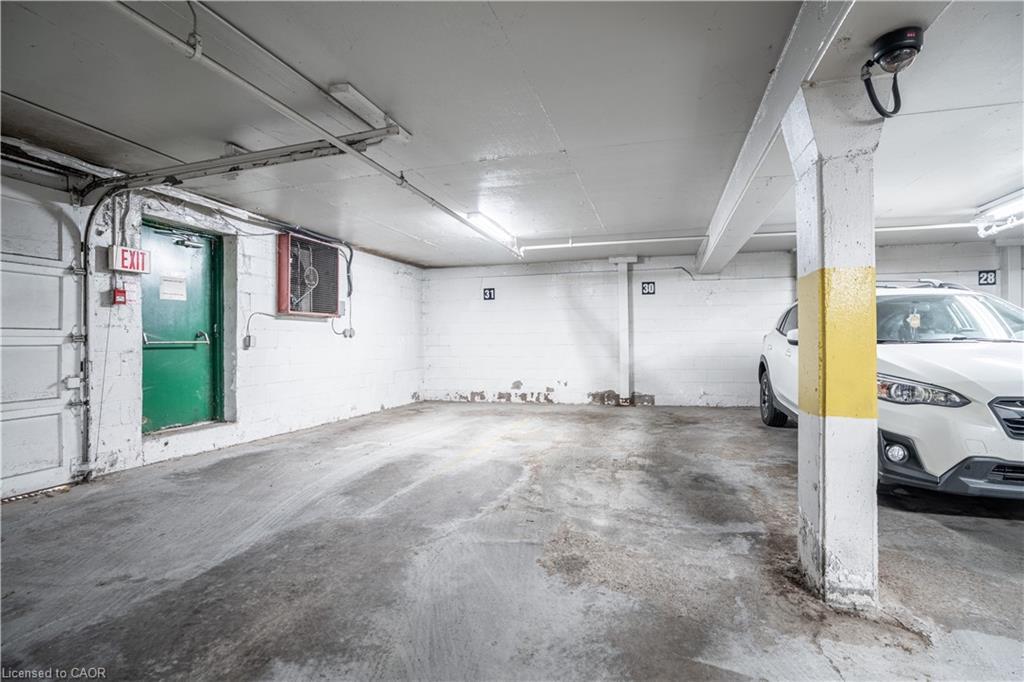 204-141 Catharine Street, Hamilton, ON - Indoor Photo Showing Garage