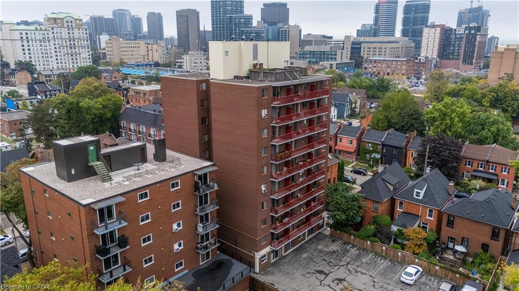 204-141 Catharine Street, Hamilton, ON - Outdoor With View