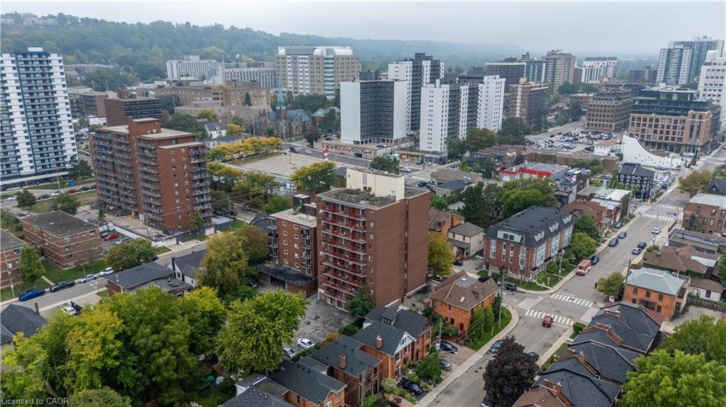 204-141 Catharine Street, Hamilton, ON - Outdoor With View