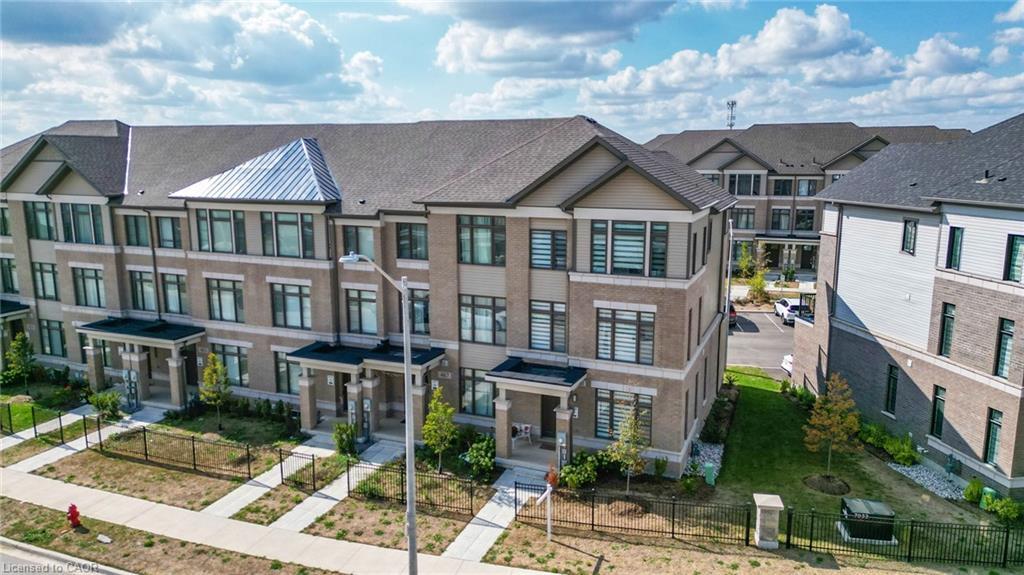 469 Provident Way, Mount Hope, ON - Outdoor With Facade