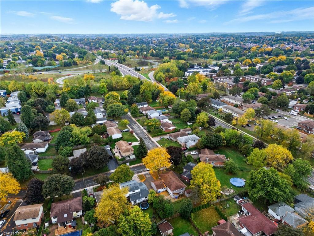 111 Britten Close, Hamilton, ON - Outdoor With View