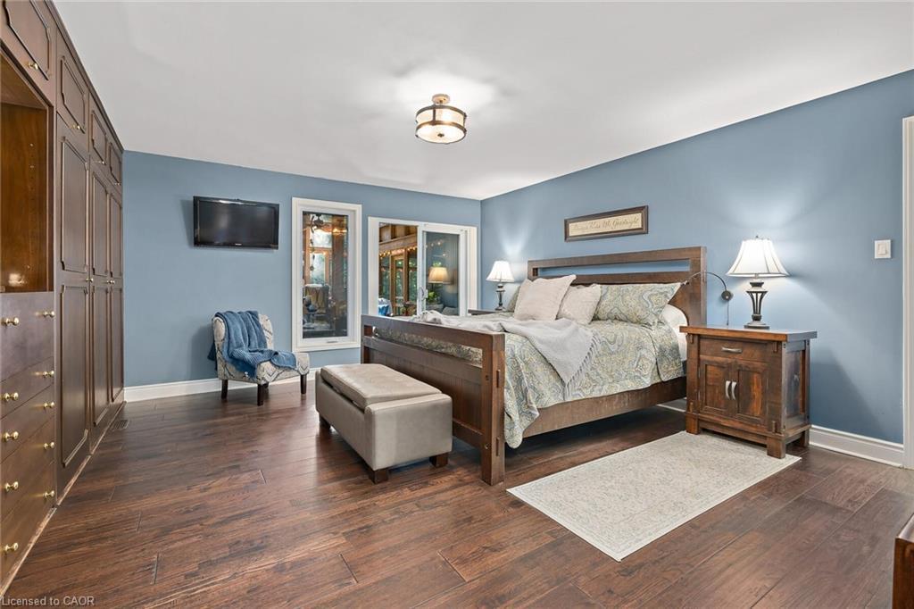 11646 Dublin Line, Halton Hills, ON - Indoor Photo Showing Bedroom