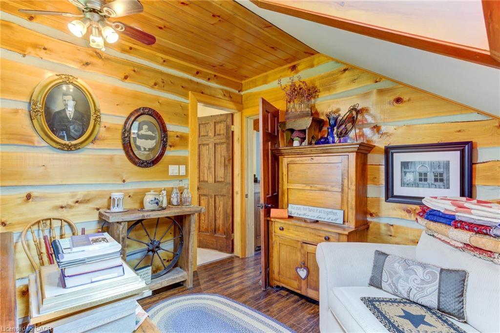 146 Field Street, West Grey, ON - Indoor Photo Showing Other Room