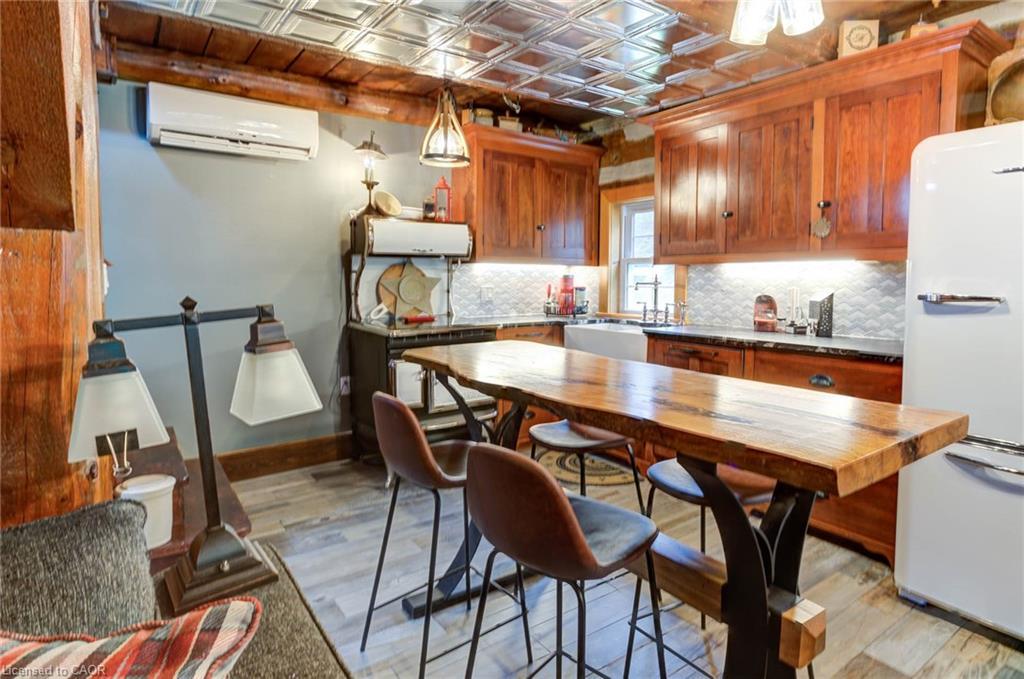 146 Field Street, West Grey, ON - Indoor Photo Showing Dining Room