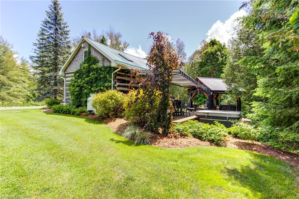 146 Field Street, West Grey, ON - Outdoor