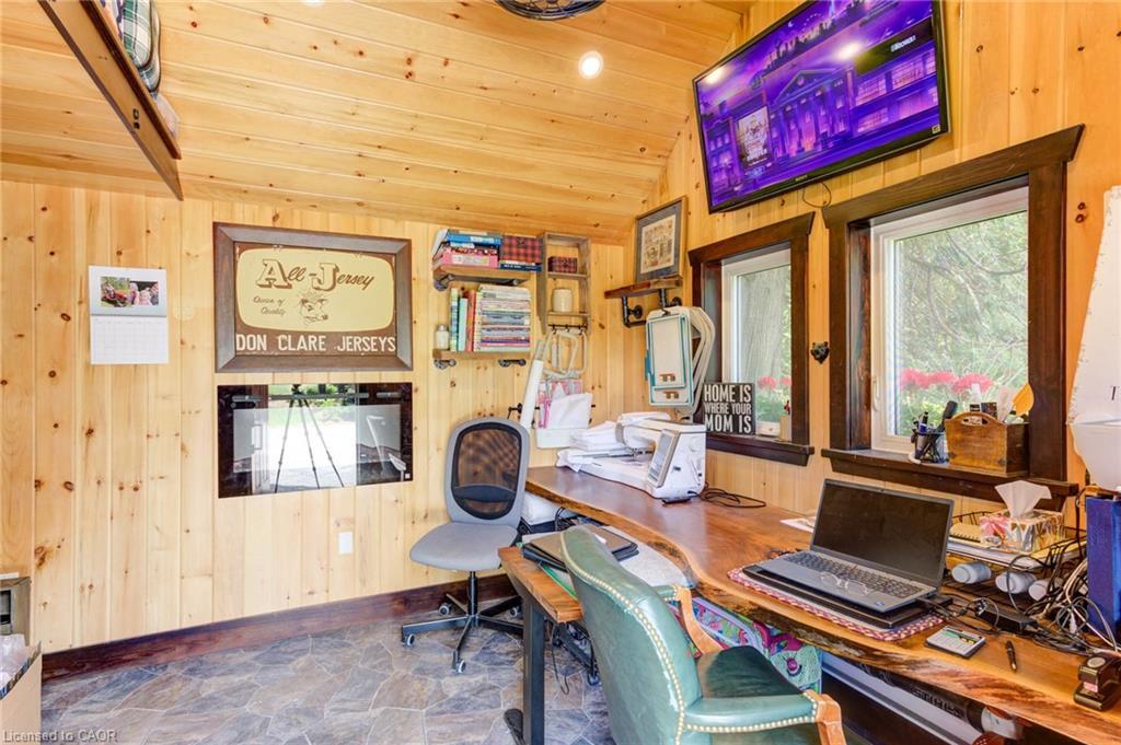 146 Field Street, West Grey, ON - Indoor Photo Showing Office