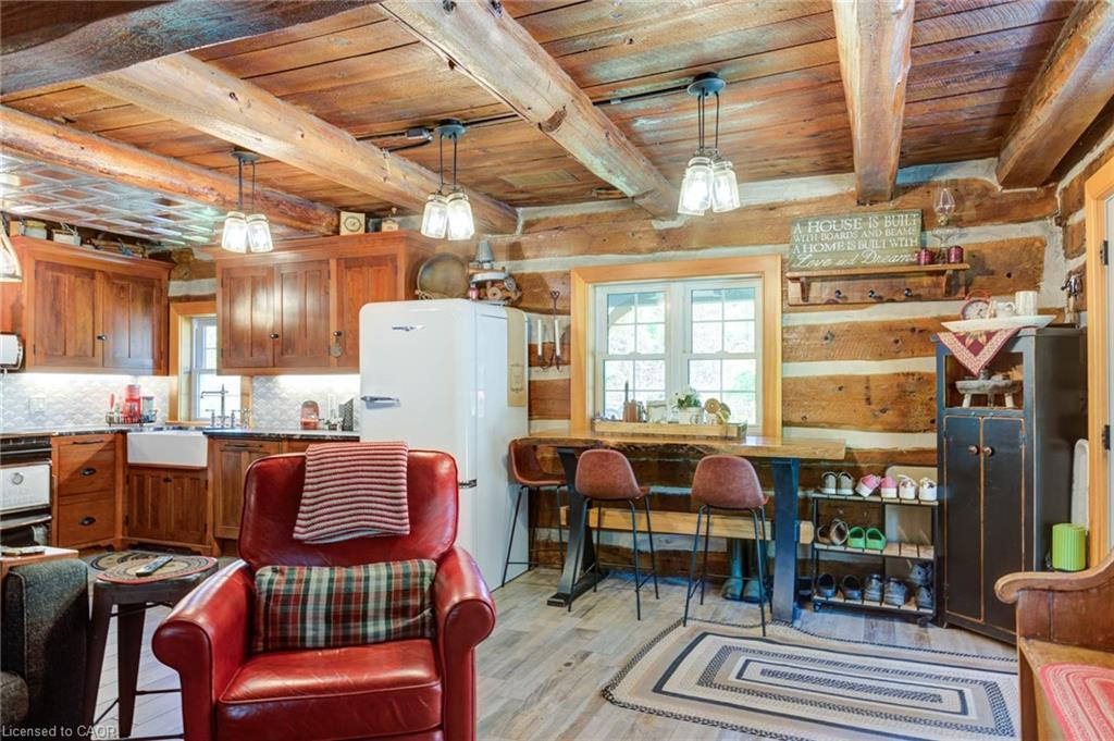 146 Field Street, West Grey, ON - Indoor