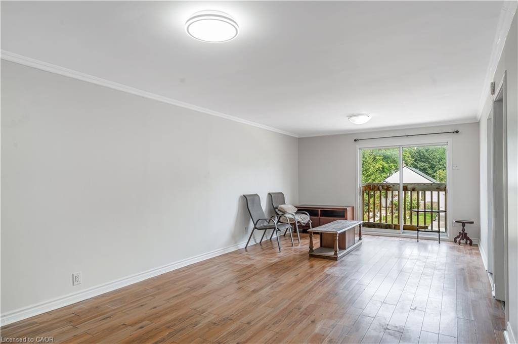 237 St. Julien Street, London, ON - Indoor