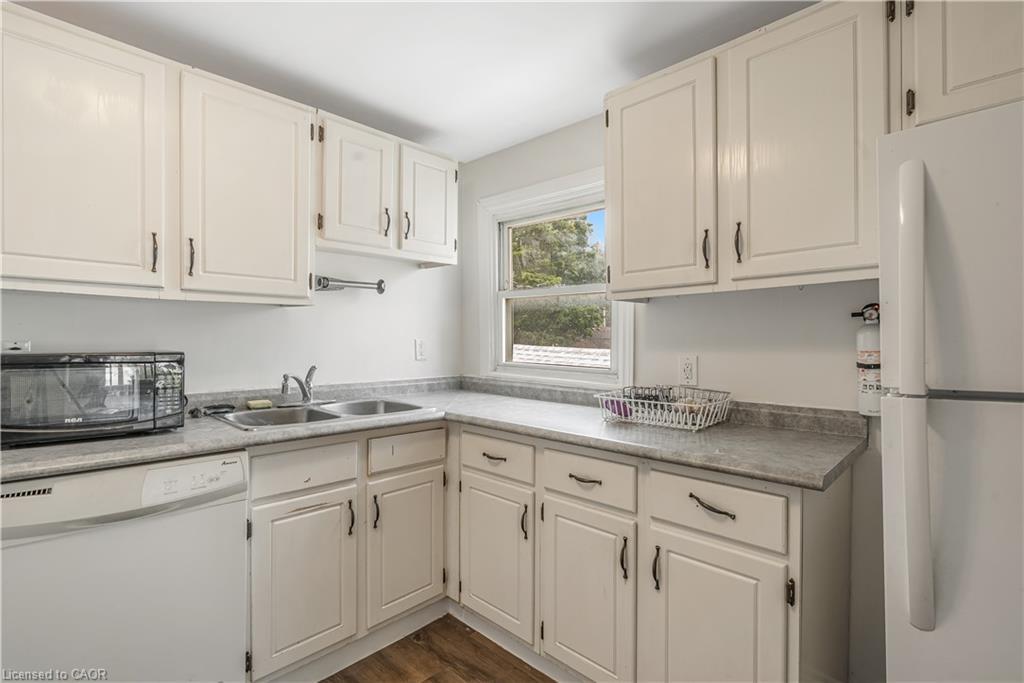 237 St. Julien Street, London, ON - Indoor Photo Showing Kitchen With Double Sink