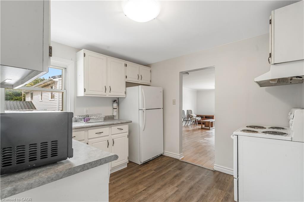 237 St. Julien Street, London, ON - Indoor