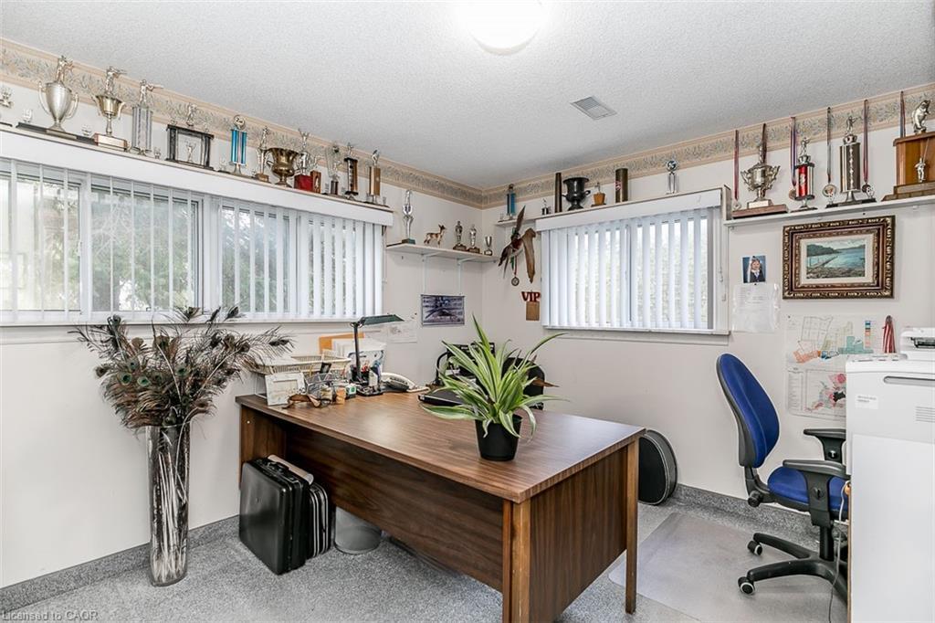 7941 Highway 26, Clearview, ON - Indoor Photo Showing Office