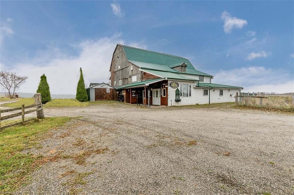 7941 Highway 26, Clearview, ON - Outdoor With Deck Patio Veranda