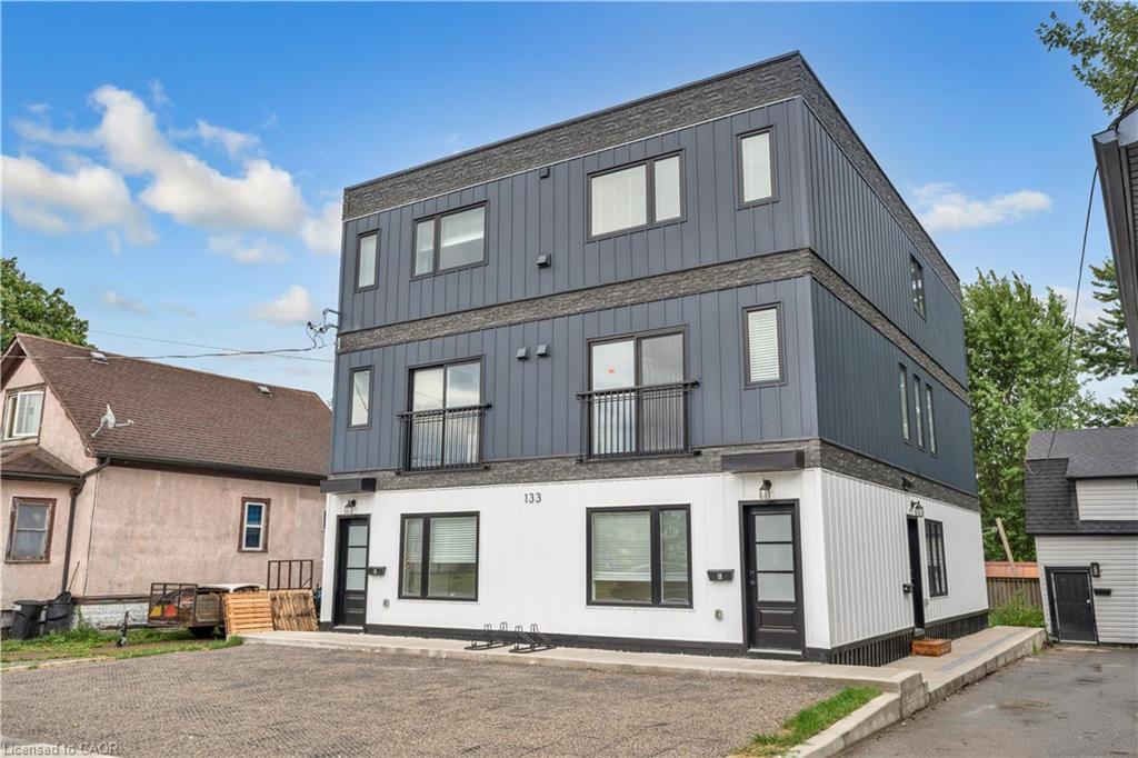 Unit A-133 Durham Street, Port Colborne, ON - Outdoor