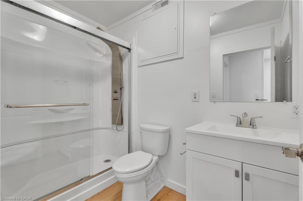 Unit A-133 Durham Street, Port Colborne, ON - Indoor Photo Showing Bathroom