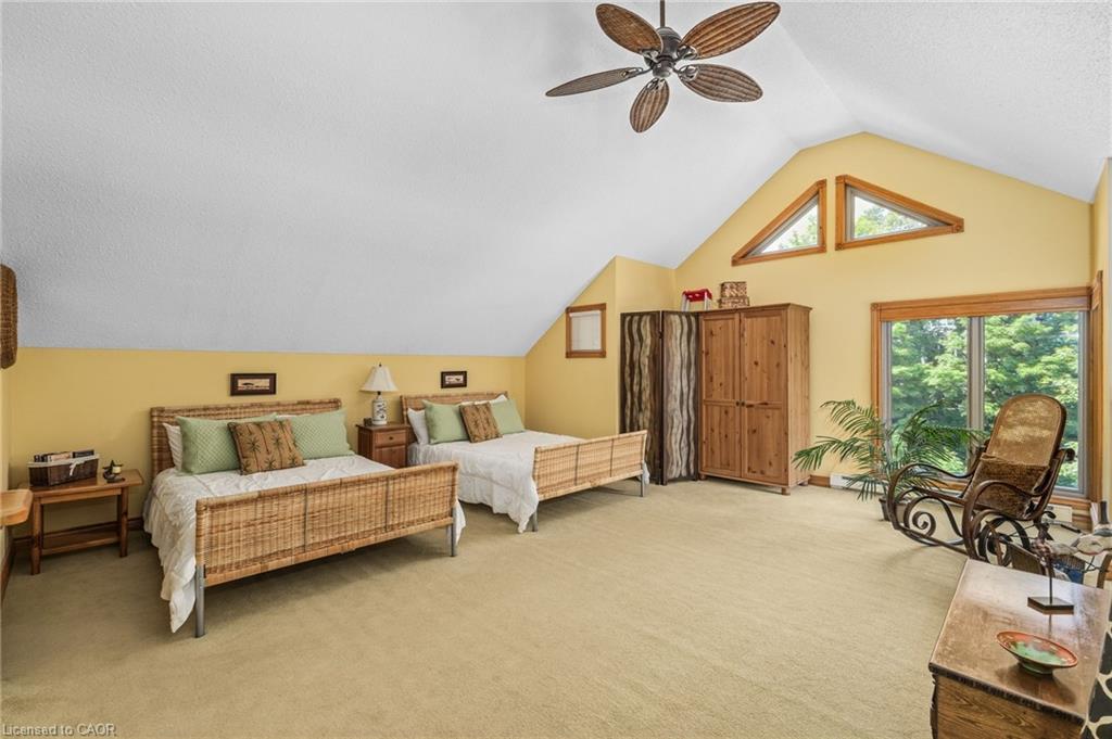 1-131 Grandview Hilltop Drive, Huntsville, ON - Indoor Photo Showing Bedroom