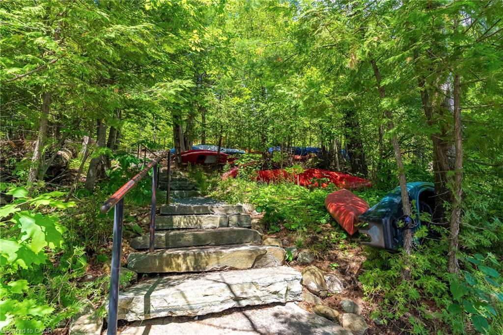 1-131 Grandview Hilltop Drive, Huntsville, ON - Outdoor