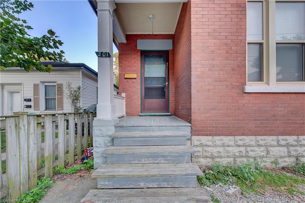 201 Clarence Street, London, ON - Outdoor With Exterior