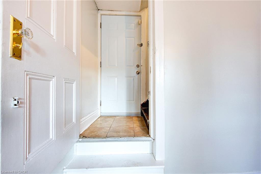 201 Clarence Street, London, ON - Indoor Photo Showing Other Room