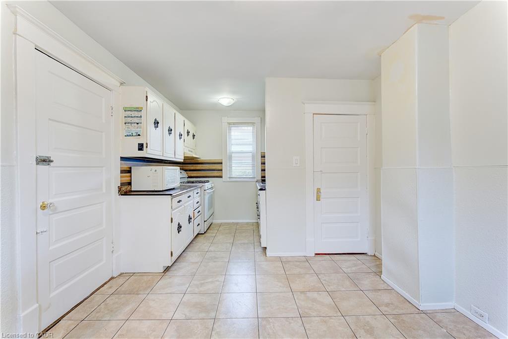 201 Clarence Street, London, ON - Indoor Photo Showing Kitchen