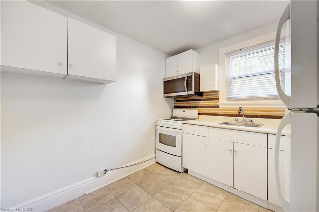 201 Clarence Street, London, ON - Indoor Photo Showing Kitchen