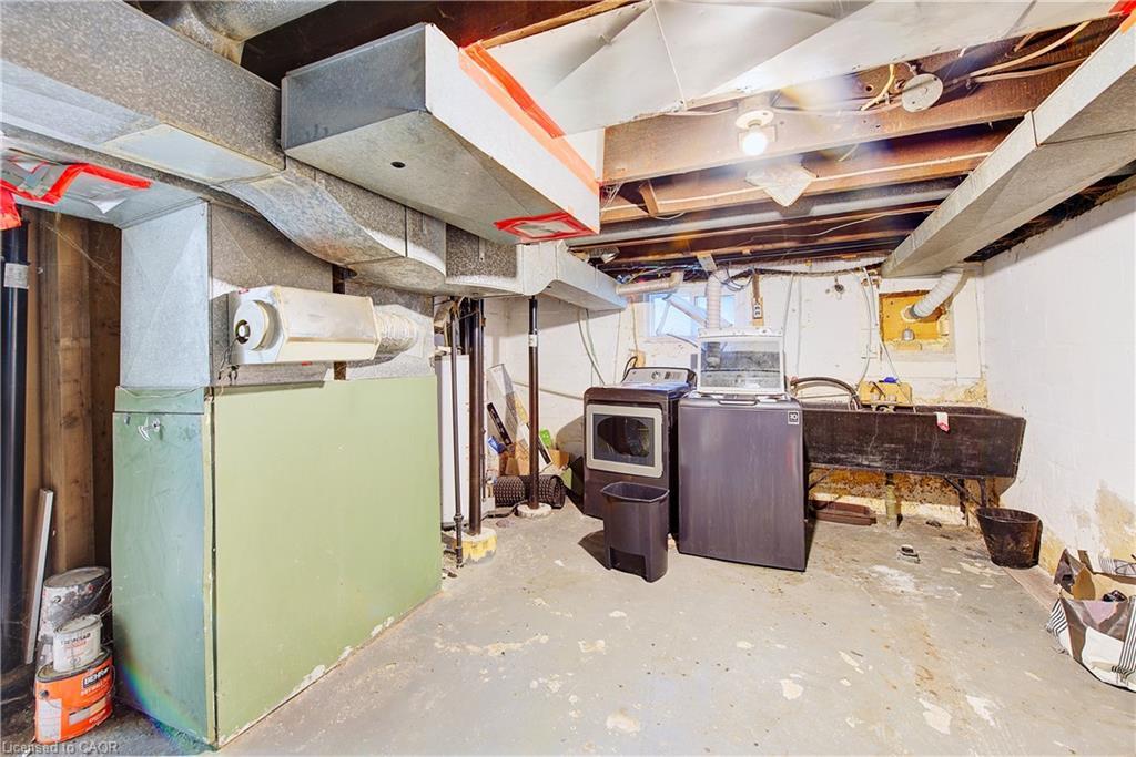 201 Clarence Street, London, ON - Indoor Photo Showing Basement