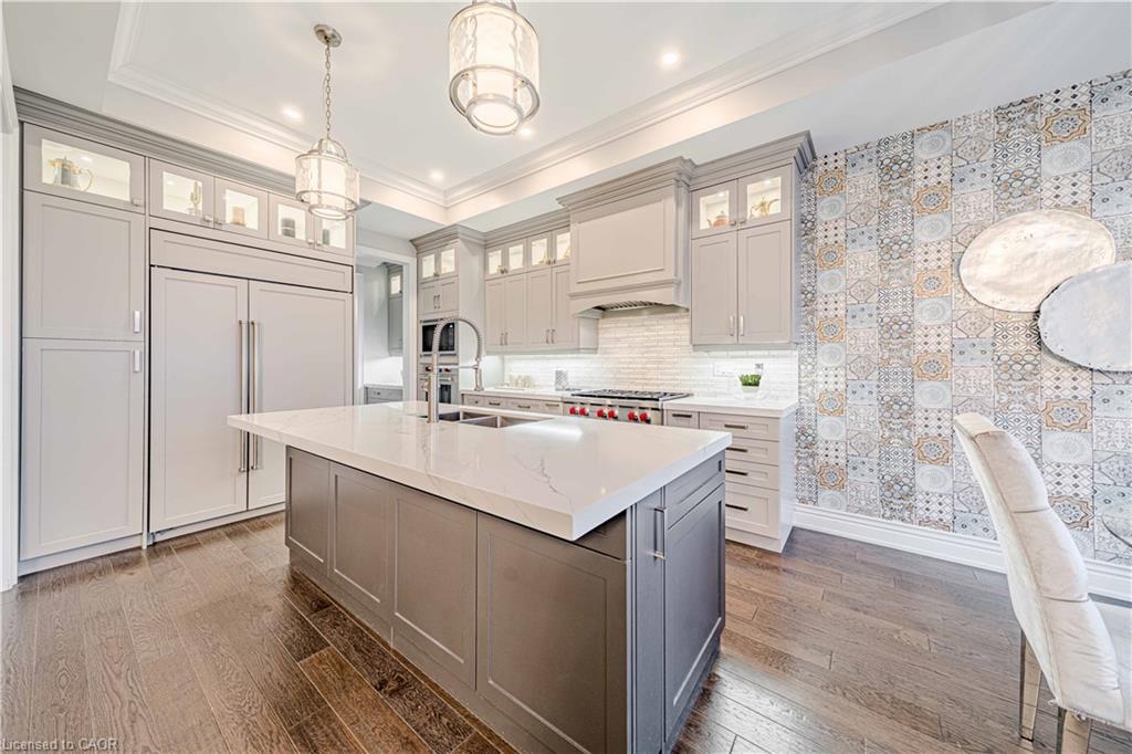 3096 Daniel Way Way, Oakville, ON - Indoor Photo Showing Kitchen
